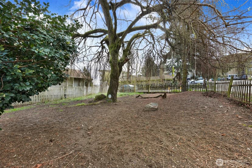 Property photo for 5302 S 137th Street, Tukwila photo 13