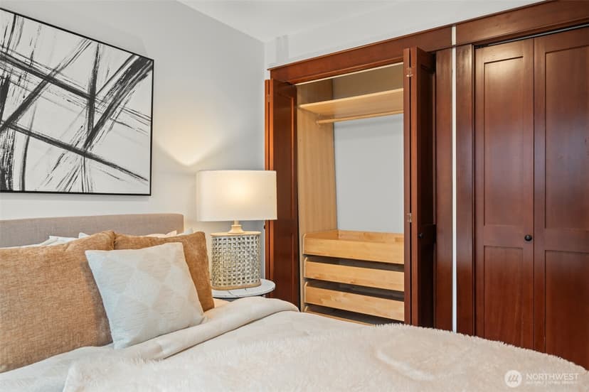 Property photo for 461 N 45th Street #1, Seattle photo 13