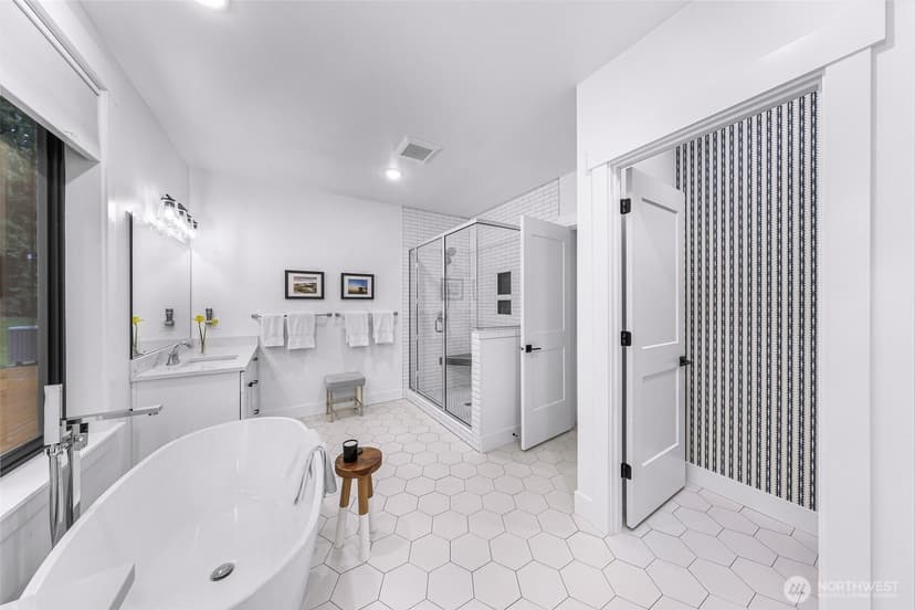 Property photo for 4336 Meander Lane, Langley photo 18