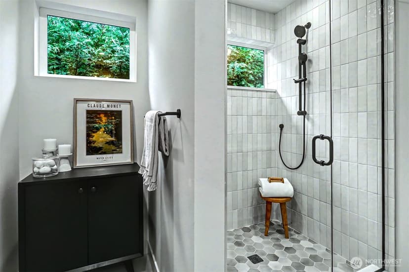 Property photo for 11219 NE 95th Street, Kirkland photo 21