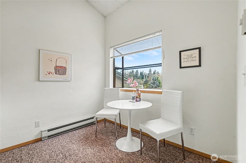 Property photo for 23001 Lakeview Dr #302, Mountlake Terrace photo 4