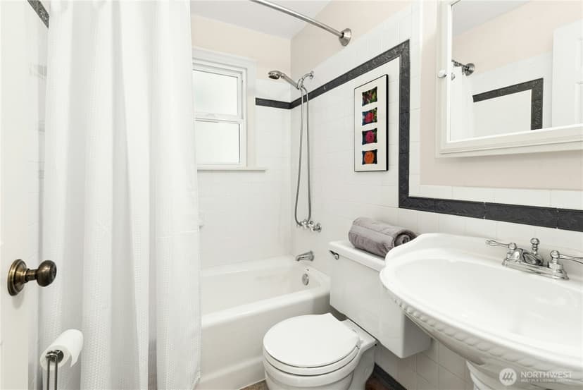 Property photo for 14051 1st Avenue NW, Seattle photo 14