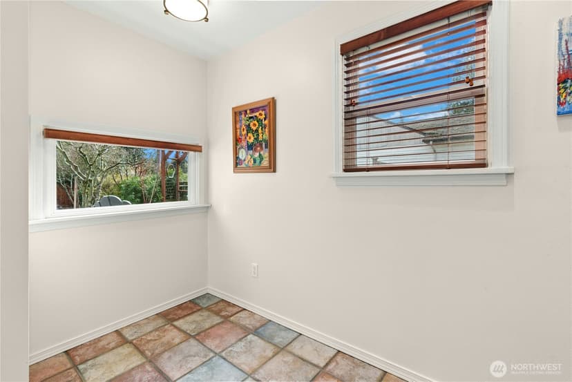 Property photo for 14051 1st Avenue NW, Seattle photo 7