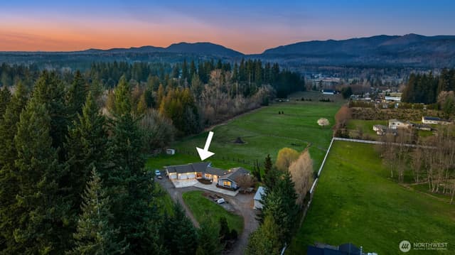 Property photo for 26808 SE 216th Street, Maple Valley photo 5