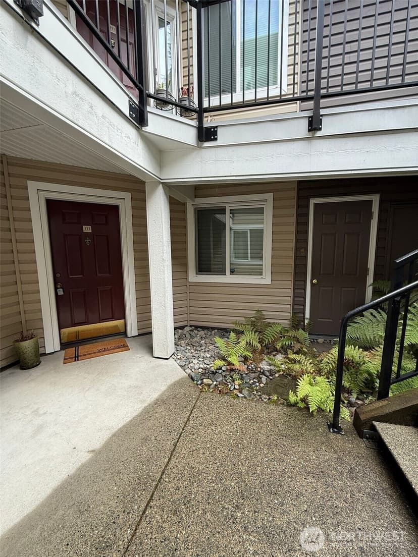 Property photo for 5000 NW Village Park Drive #B-111, Issaquah photo 2