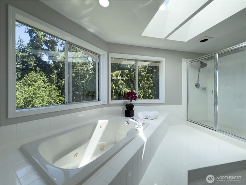 Property photo for 1621 Edgemoor Lane, Everett photo 21