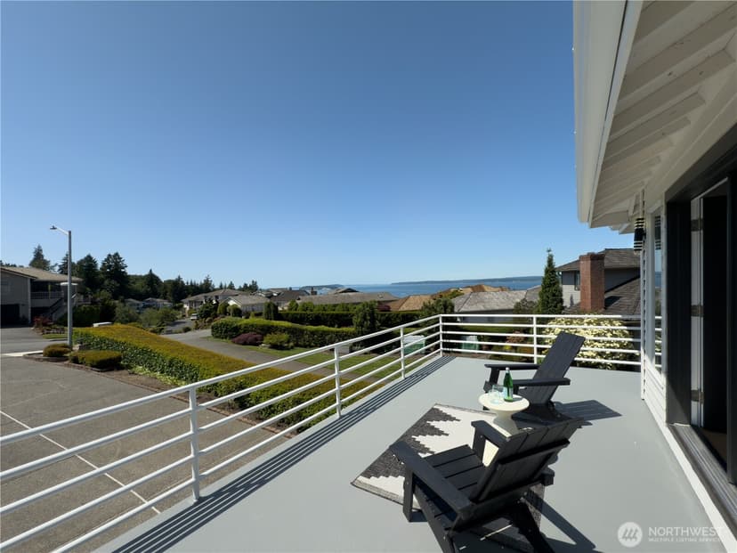 Property photo for 1621 Edgemoor Lane, Everett photo 2