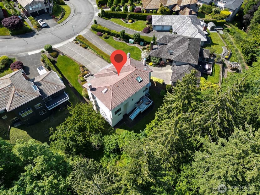 Property photo for 1621 Edgemoor Lane, Everett photo 35