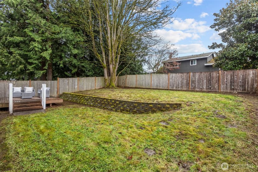 Property photo for 11739 Corliss Avenue N, Seattle photo 38
