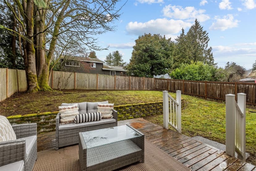 Property photo for 11739 Corliss Avenue N, Seattle photo 34