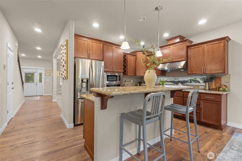 Property photo for 11739 Corliss Avenue N, Seattle photo 12