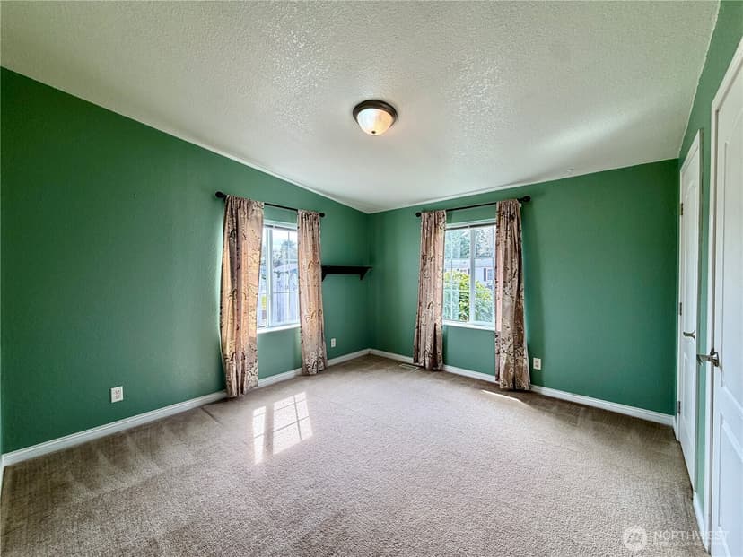 Property photo for 620 Chenois Avenue NE, Ocean Shores photo 24