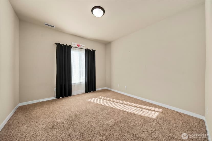 Property photo for 11410 Waller Road E, Tacoma photo 22