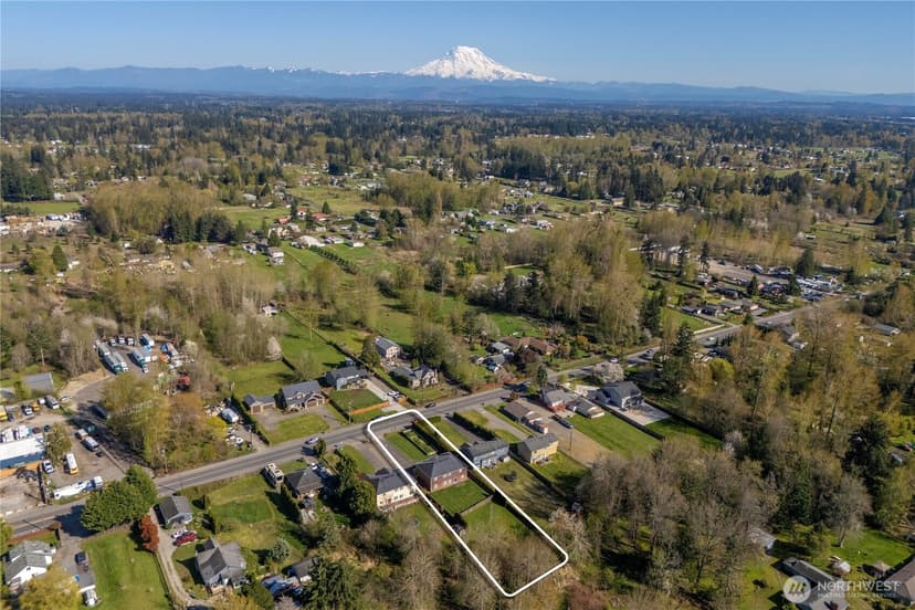 Property photo for 11410 Waller Road E, Tacoma photo 27