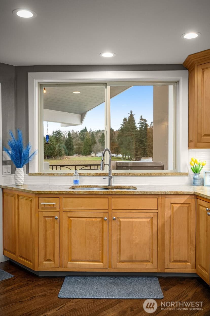 Property photo for 7909 154th Drive NE, Lake Stevens photo 12