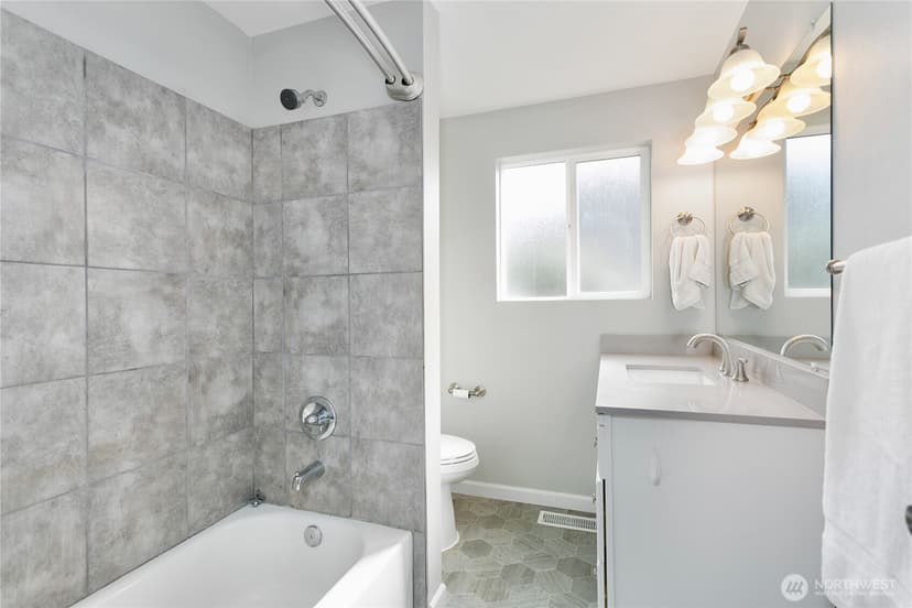 Property photo for 24532 35th Place S, Kent photo 22