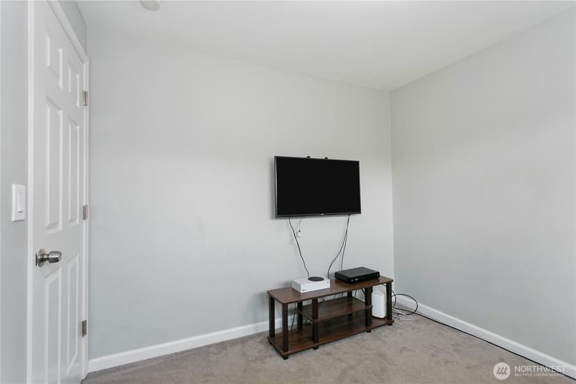Property photo for 24532 35th Place S, Kent photo 17