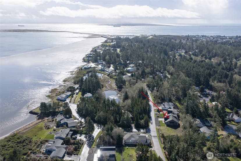 Property photo for 737 Wakina Loop SE, Ocean Shores photo 37