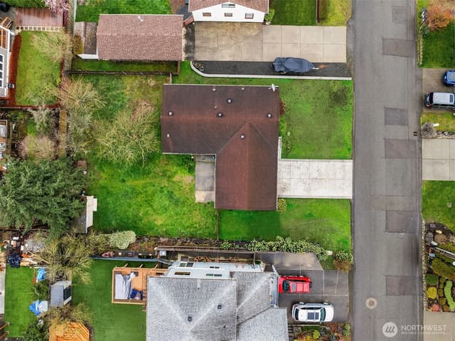 Property photo for 1111 N 33rd Street, Renton photo 3