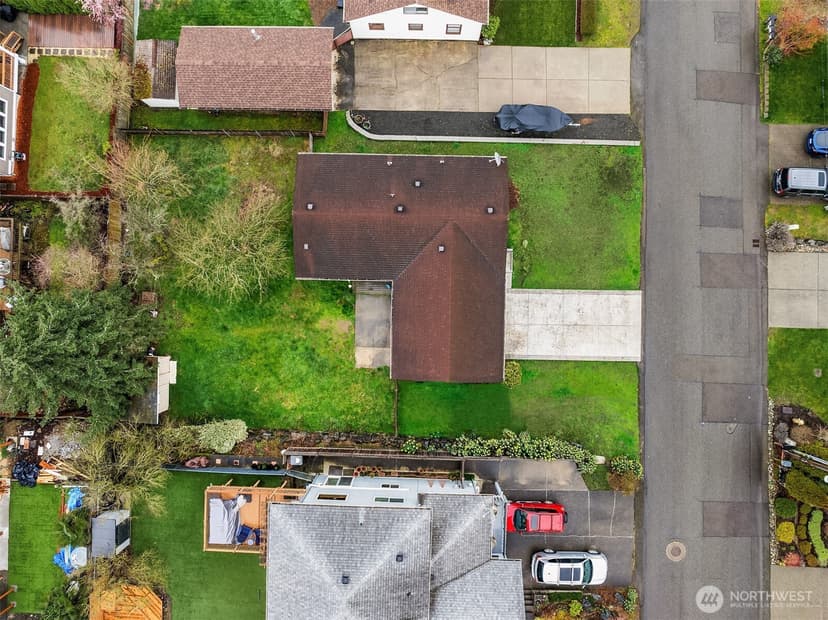 Property photo for 1111 N 33rd Street, Renton photo 3