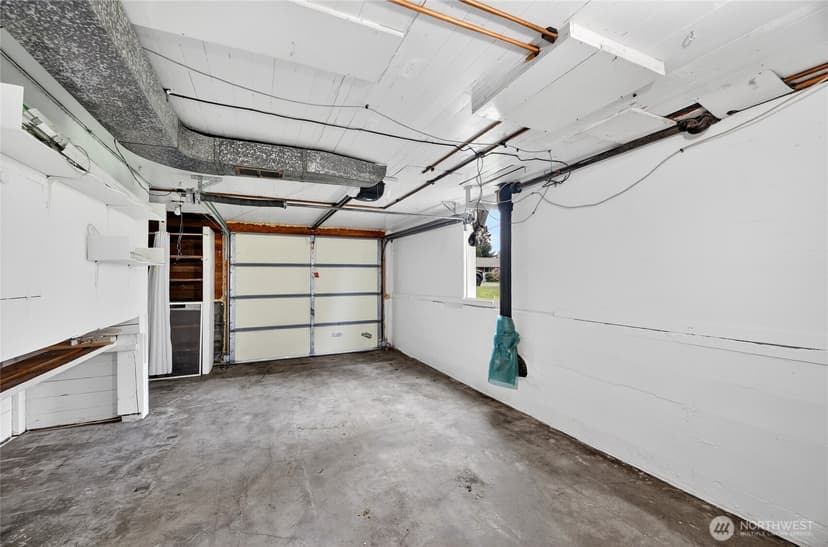 Property photo for 10016 13th Avenue NW, Seattle photo 18