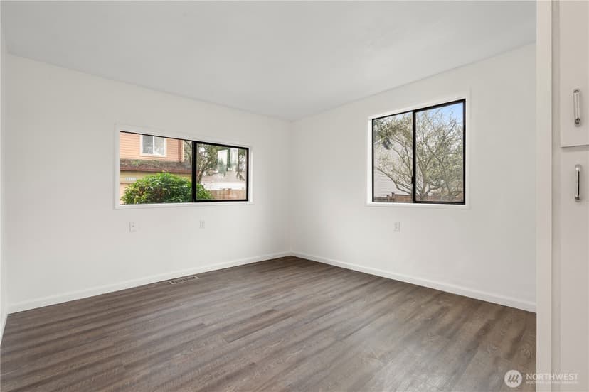 Property photo for 13324 30th Avenue NE, Seattle photo 30