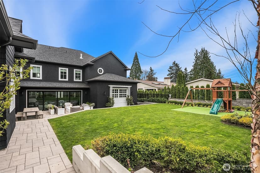 Property photo for 5721 65th Avenue NE, Seattle photo 36