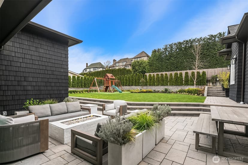 Property photo for 5721 65th Avenue NE, Seattle photo 19