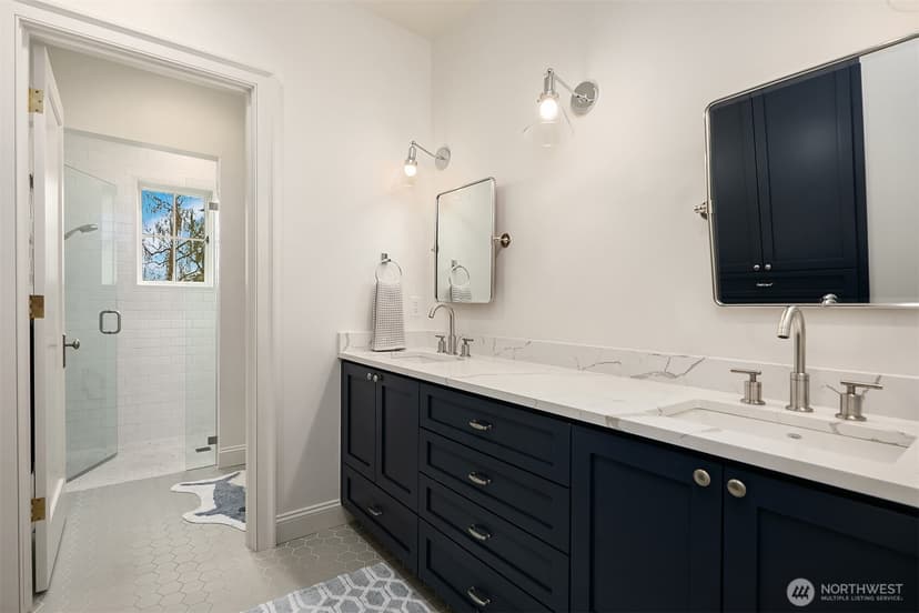 Property photo for 5721 65th Avenue NE, Seattle photo 34