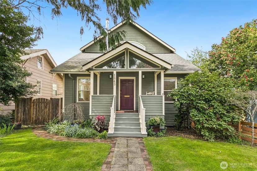 Property photo for 1843 41st Avenue E, Seattle photo 2