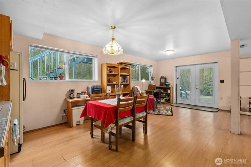Property photo for 12828 314th Avenue NE, Duvall photo 28