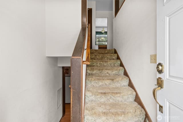 Property photo for 12828 314th Avenue NE, Duvall photo 5