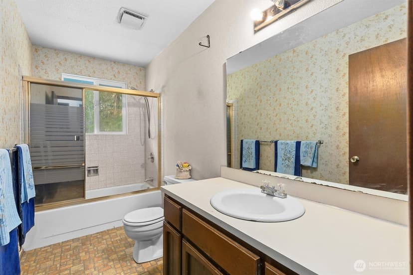 Property photo for 12828 314th Avenue NE, Duvall photo 18