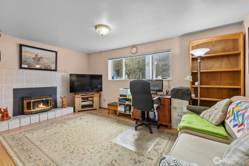 Property photo for 12828 314th Avenue NE, Duvall photo 24