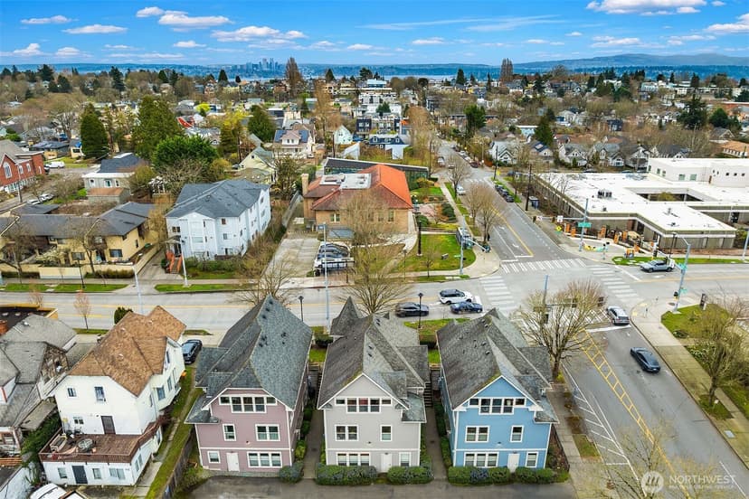 Property photo for 107 23rd Avenue #A, Seattle photo 26