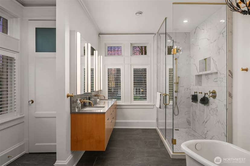 Property photo for 803 E Prospect Street, Seattle photo 18