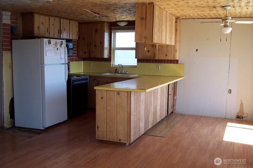 Property photo for 4302 77th Place NW, Tulalip photo 6