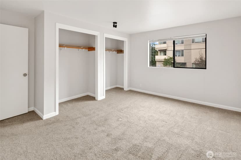 Property photo for 12300 33rd Avenue NE #202, Seattle photo 10