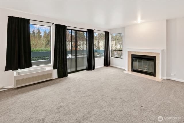 Property photo for 12300 33rd Avenue NE #202, Seattle photo 3