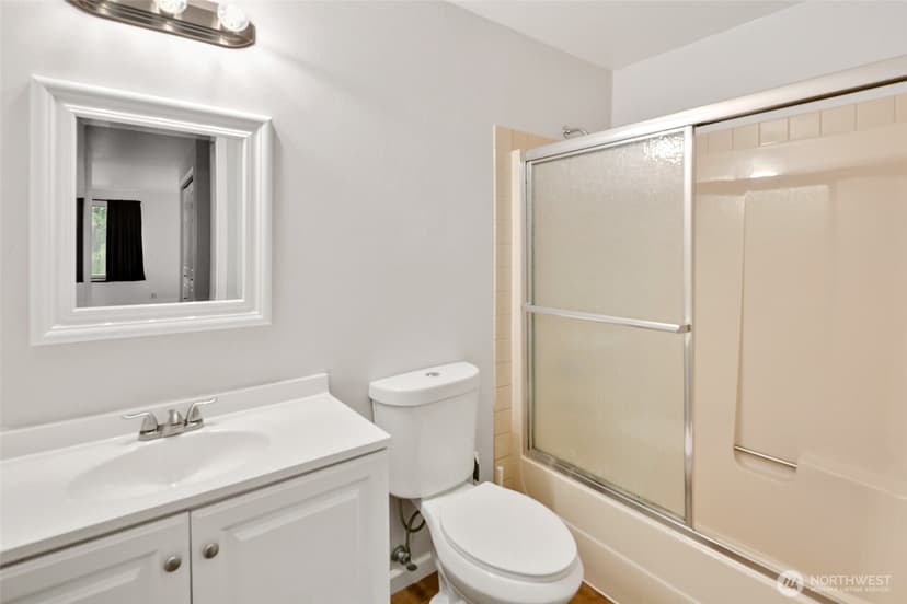 Property photo for 12300 33rd Avenue NE #202, Seattle photo 15
