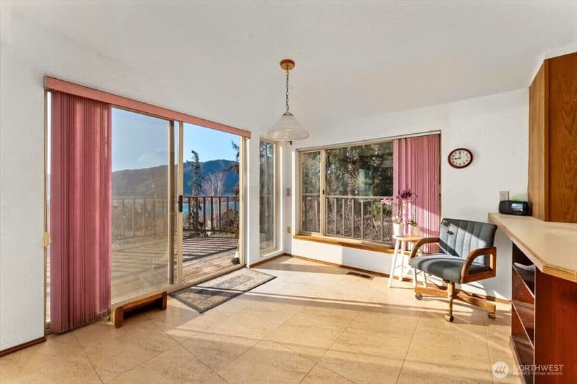 Property photo for 475 Totem Pole Road, Manson photo 10