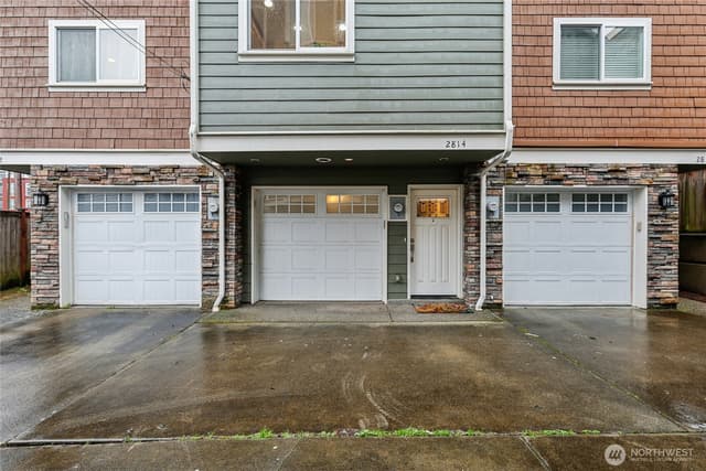 Property photo for 2814 E Spring Street, Seattle photo 2