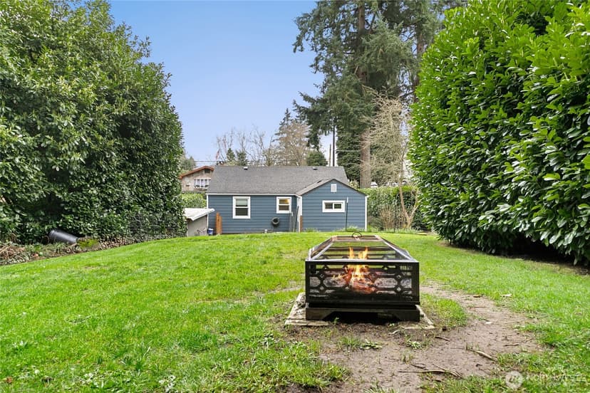 Property photo for 3704 W Arsenal Way, Bremerton photo 31
