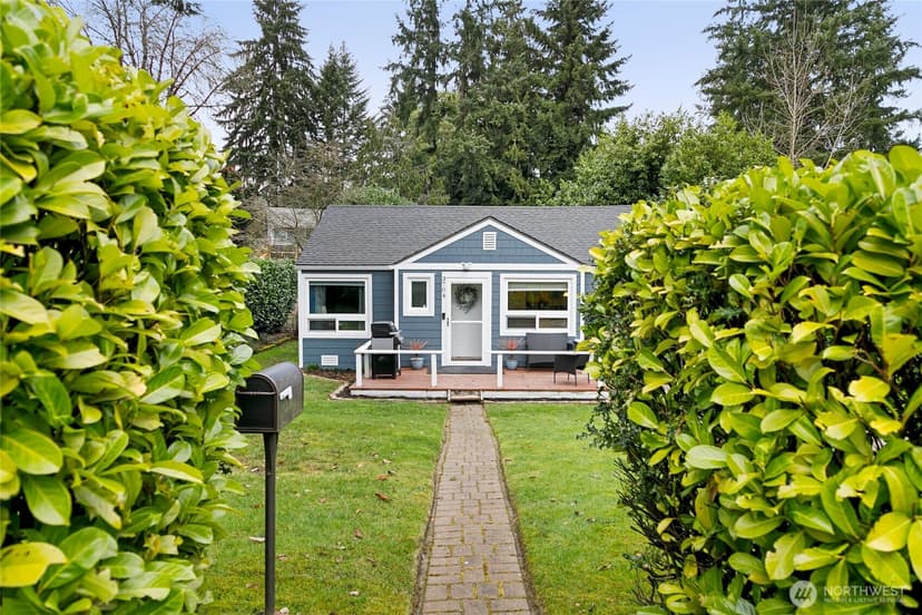 Property photo for 3704 W Arsenal Way, Bremerton photo 34