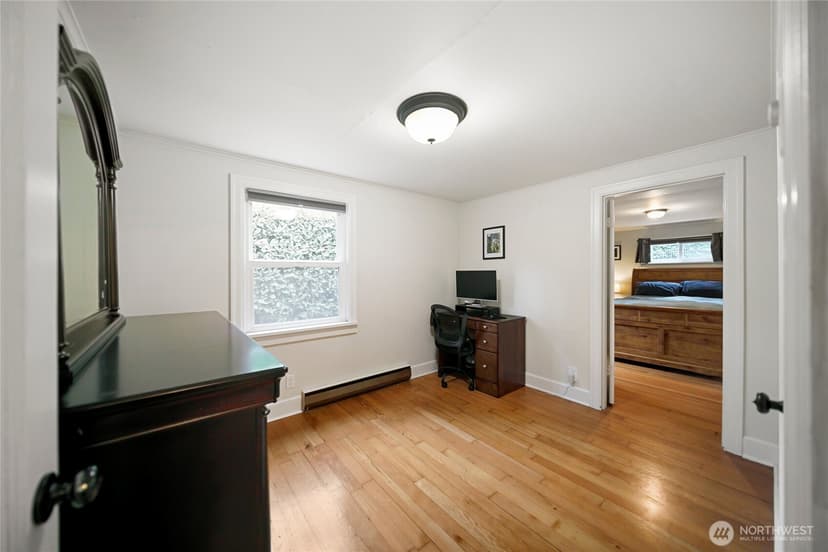 Property photo for 3704 W Arsenal Way, Bremerton photo 16
