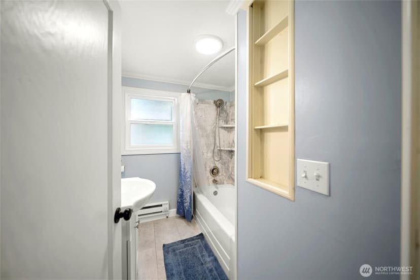 Property photo for 3704 W Arsenal Way, Bremerton photo 21