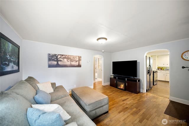 Property photo for 3704 W Arsenal Way, Bremerton photo 5