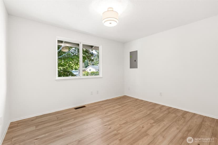 Property photo for 1473 Evergreen Place, Fircrest photo 21
