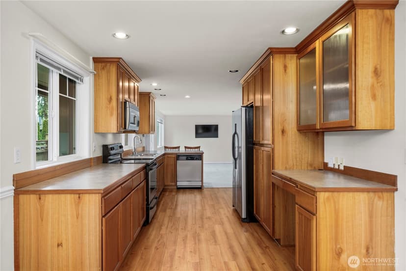 Property photo for 7503 212th Street SW #B102, Edmonds photo 8