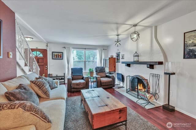 Property photo for 411 N Yakima Avenue, Tacoma photo 4